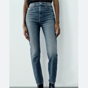 Zara TRF Mom Fit Jeans